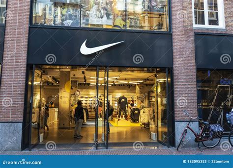 nike netherlands online store.